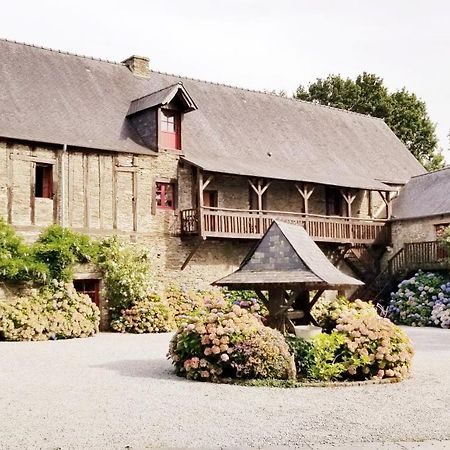 Chambre D'Hotes De La Gaudinais Ploermel Exterior photo